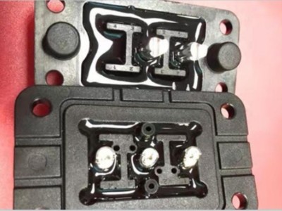 尼龍件灌封看聚力膠業(yè)新能源汽車(chē)用膠方案